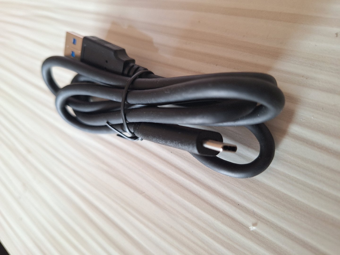 http://boitexinfo.com/444-cable-usb-usb-a-to-c-bluebird-v2-1790671096